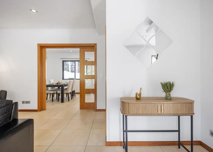 Til By Homie * Funchal (Madeira)